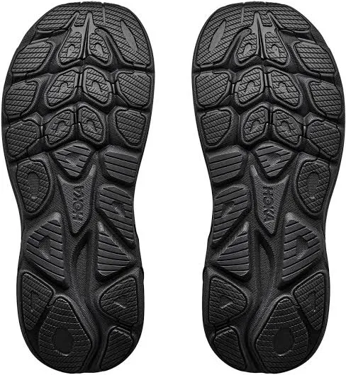 HOKA Clifton 11 Running Shoe in Black/white
